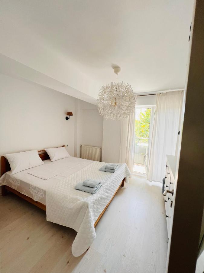 The Airport Loft Otopeni Exterior foto